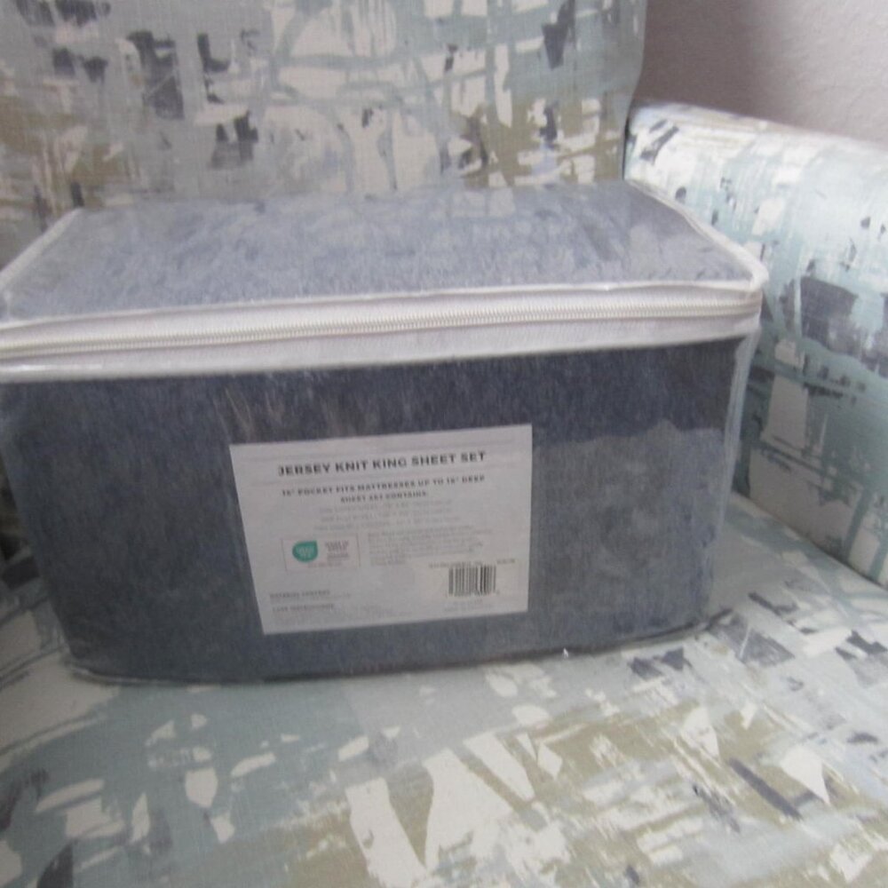 Great Bay Home 4 piece King Sheet Set w/2 King Pillowcases-Jersey-Denim Blue-NIP